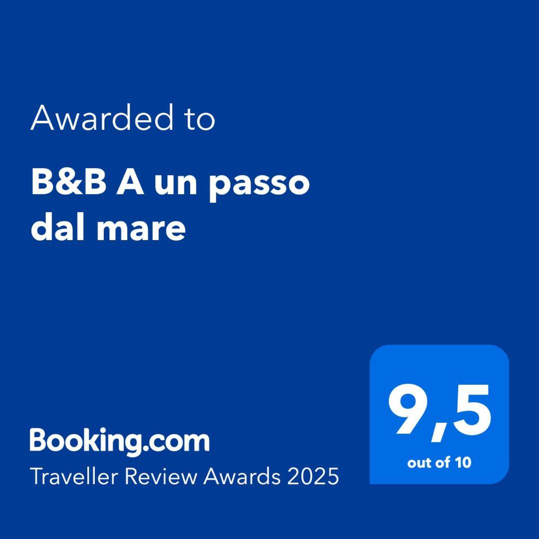 B&B A Un Passo Dal Mare Crotone Exterior foto